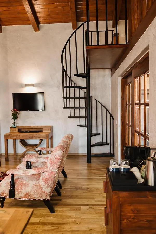 Blerina'S Agritourism Concept Hotel Laknas Albania