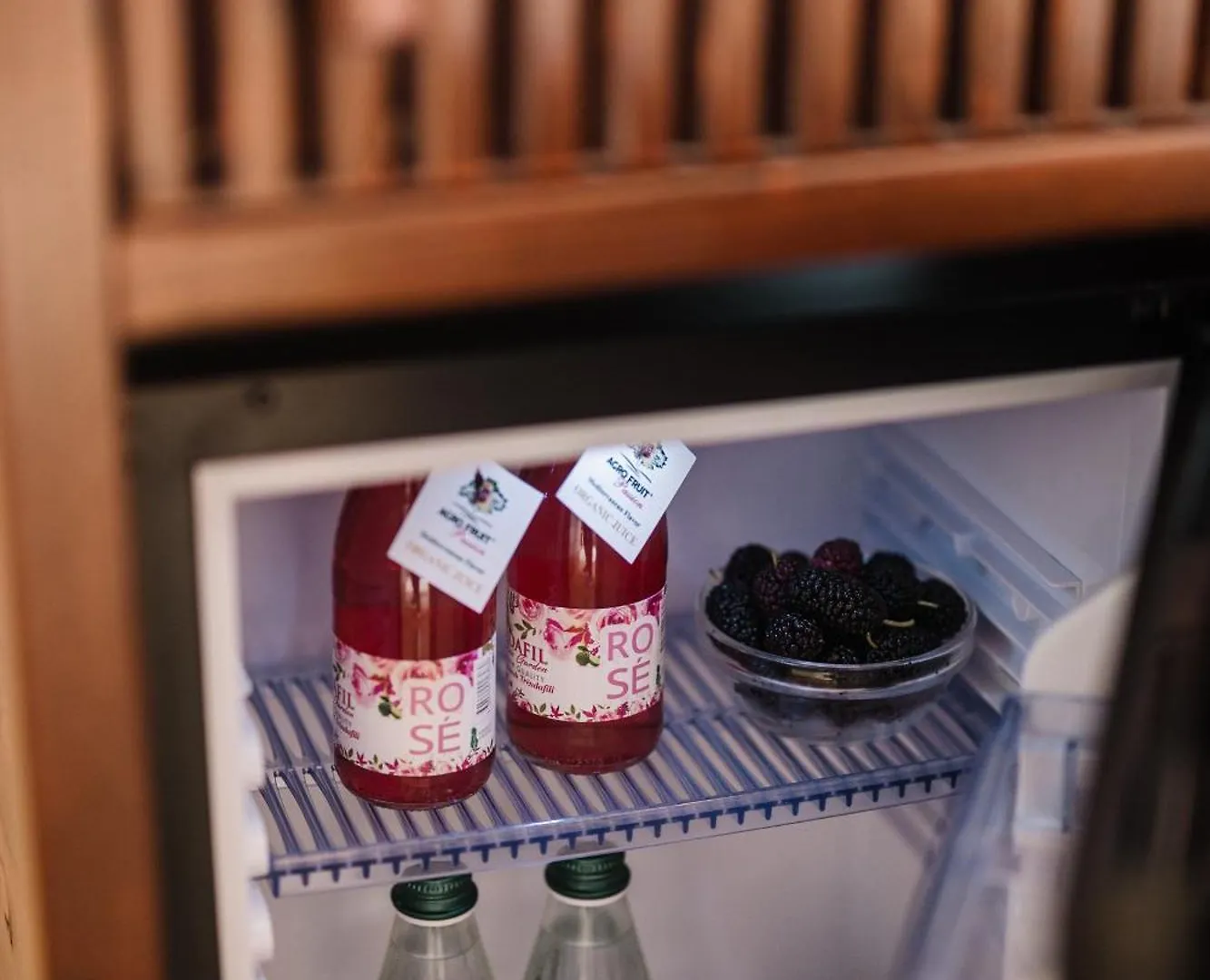 Blerina'S Agritourism Concept Hotel Laknas