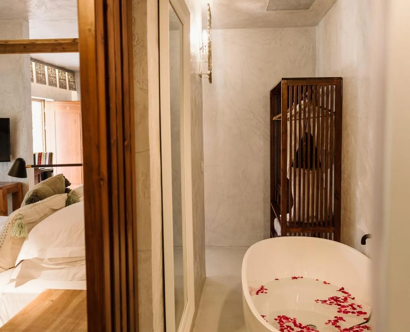 Hotel Blerina'S Agritourism Concept Ljaknasi